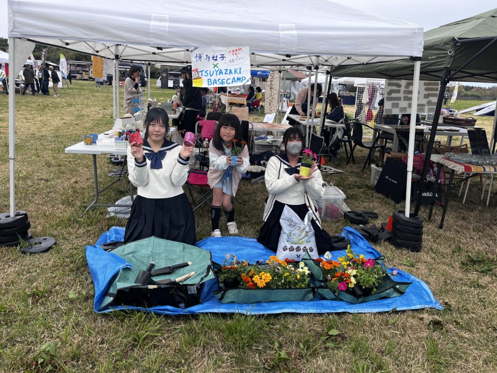 博多女子_地域循環型培養土×廃プラアップサイクルフラワーポット