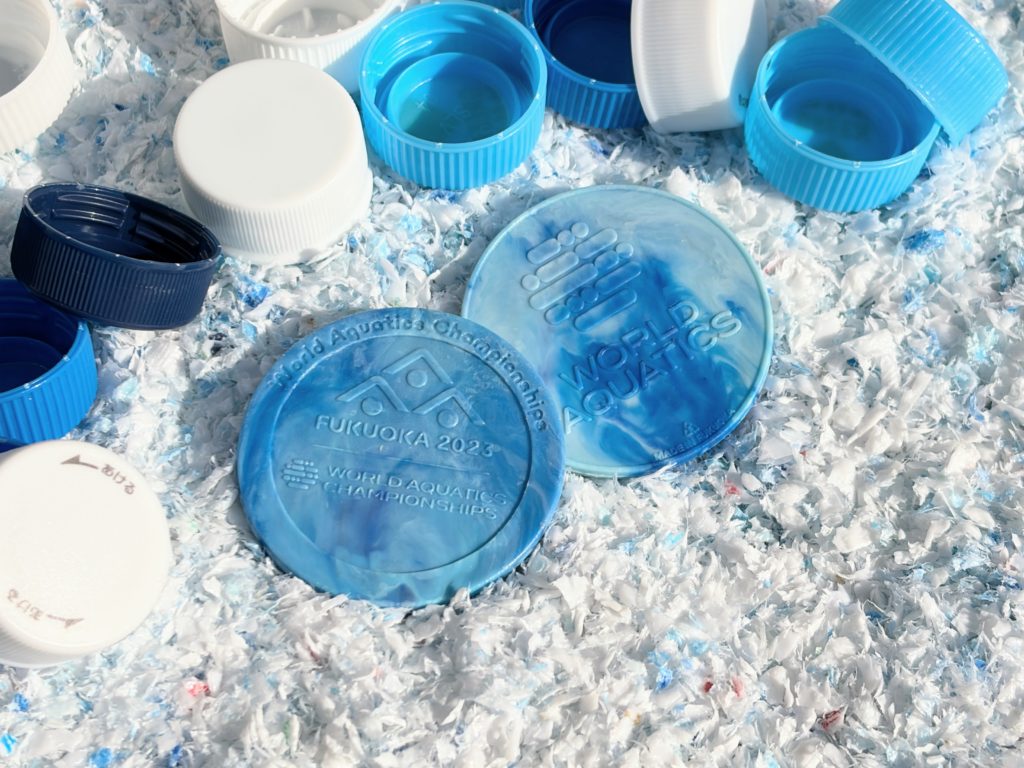 世界水泳FUKUOKA2023廃プラアップサイクル記念メダル