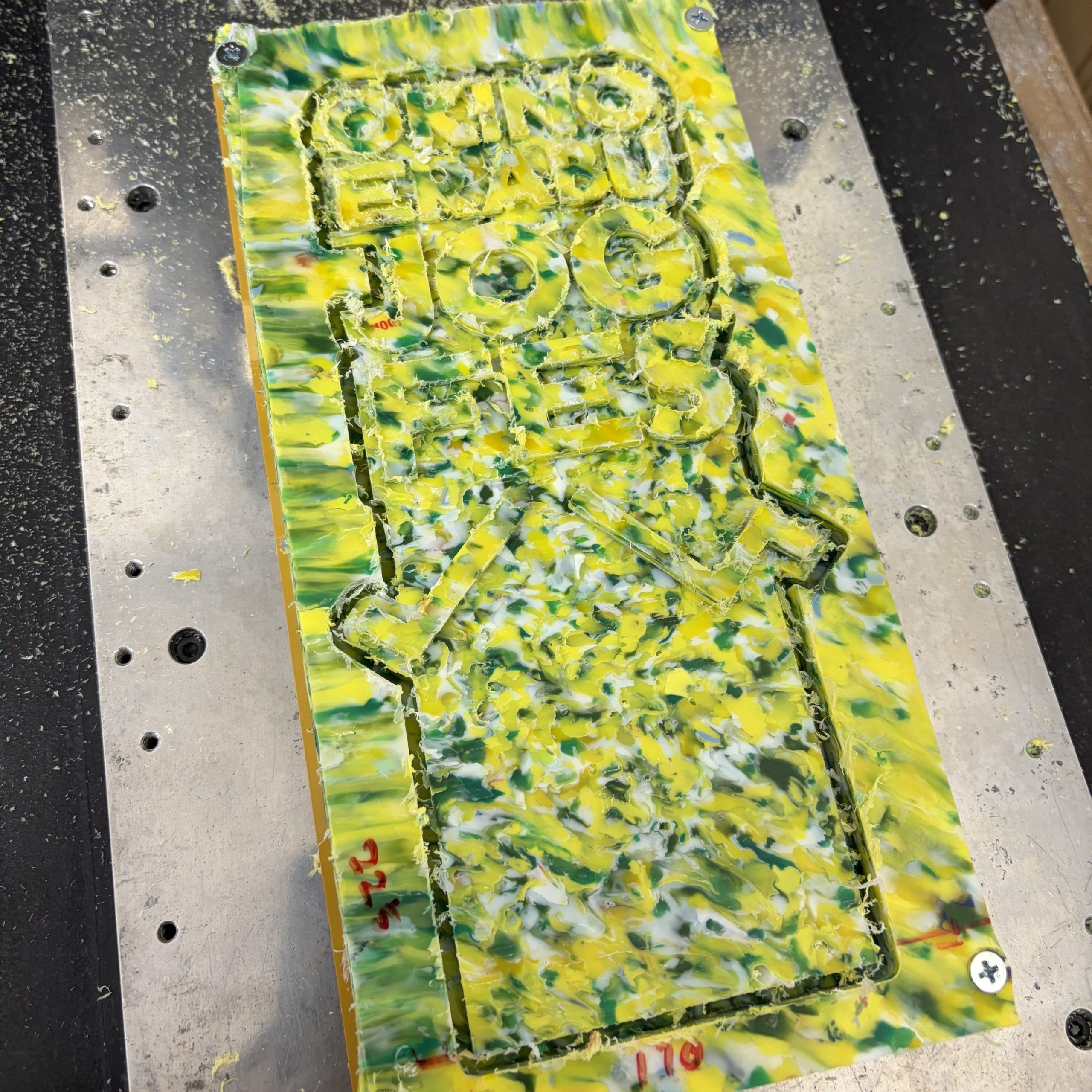 JOGFES2026トロフィー_ボディ部の切削完了